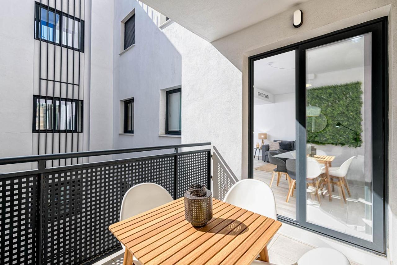 Constancia Apartment In Malaga By Solaga Holiday Homes Bagian luar foto