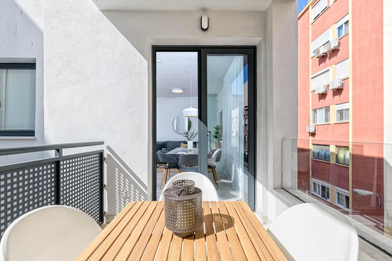 Constancia Apartment In Malaga By Solaga Holiday Homes Bagian luar foto