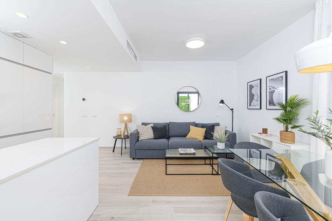Constancia Apartment In Malaga By Solaga Holiday Homes Bagian luar foto
